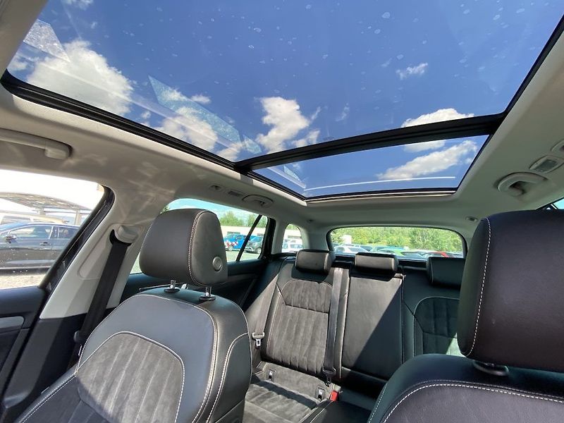 Škoda Superb 2.0TDi, DSG, 4x4, panorama - fotka 33 z 35