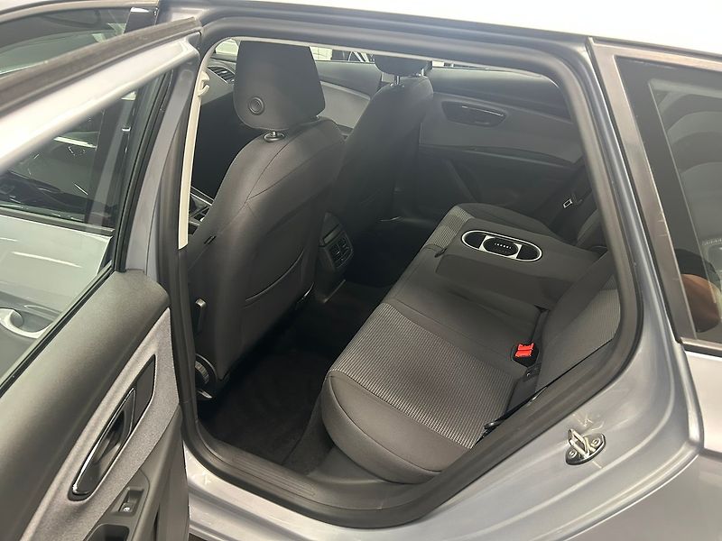 Seat Leon (2020) 1.5 TGI MAN 2020 | Záruka - fotka 23 z 55