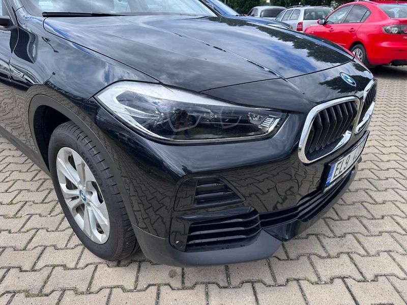 BMW X2 (2022) 4X4 25E 1,5i 162KW ZÁRUKA DPH - fotka 11 z 50