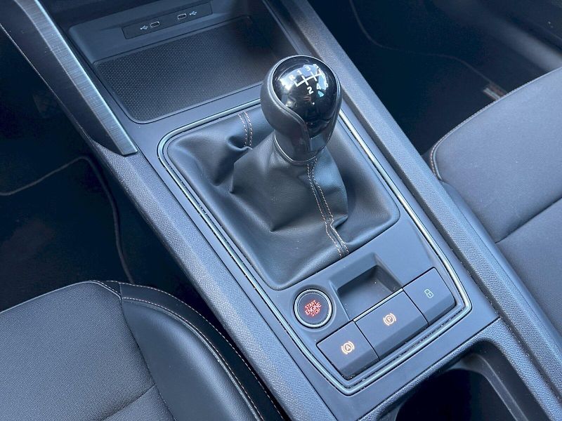 Cupra Formentor (2023) 1.5 TSI 110 kW Basis - fotka 11 z 35