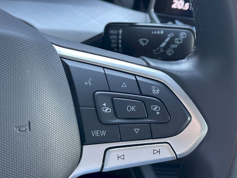 Volkswagen Golf Variant (2024) 1,5 eTSI 85 kW Life - fotka 10 z 34