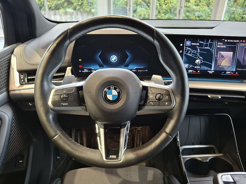 BMW Řada 2 218D Active Tourer M-Sport - fotka 11 z 25