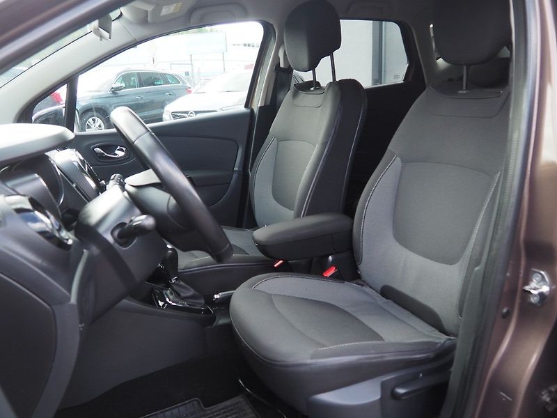 Renault Captur (2014) 1.2 TCe 88kW, Dynamique, AT - fotka 11 z 36
