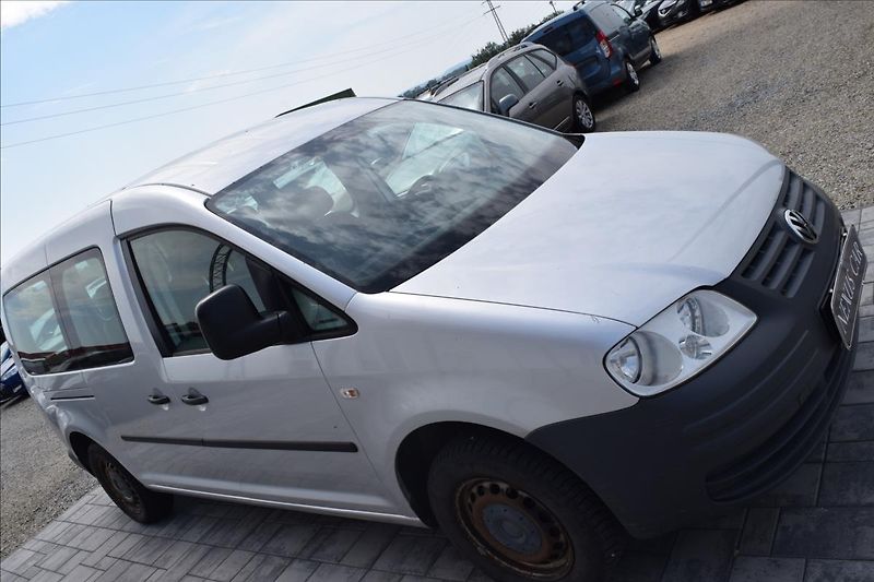 Volkswagen Caddy 1,9 TDI 77KW BEZ DPF A KOROZE - fotka 4 z 41