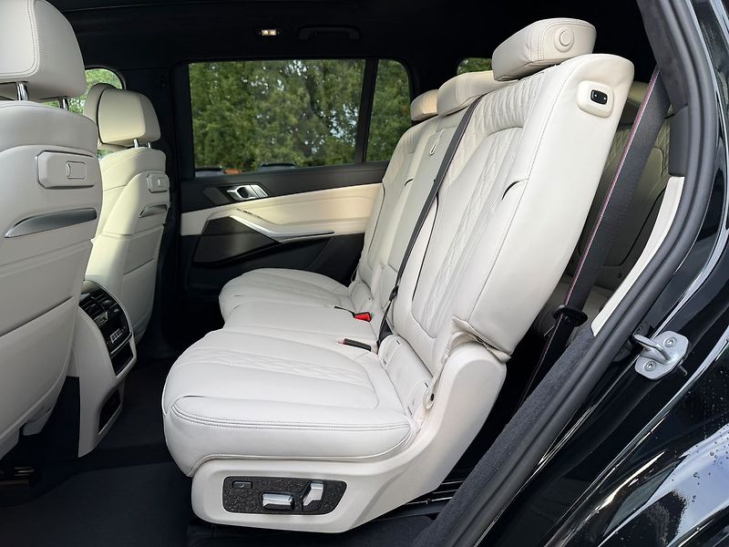 BMW X7 (2026) xDrive 40d Natáčecí Náprava Ma - fotka 25 z 40