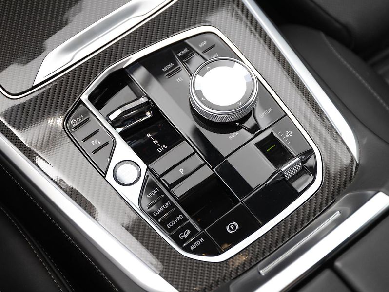 BMW X5 xDrive30d - fotka 15 z 22