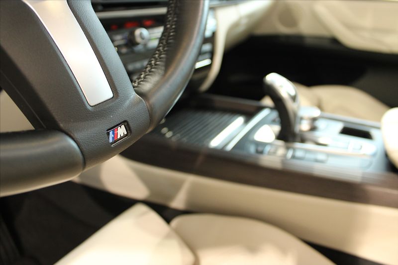 BMW X5 xDrive40d NezTop/HUD/Pano/AdLE - fotka 11 z 32