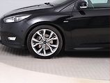 Ford Focus (2018) ST-Line 1.5 EcoBoost, Automat - náhled 15