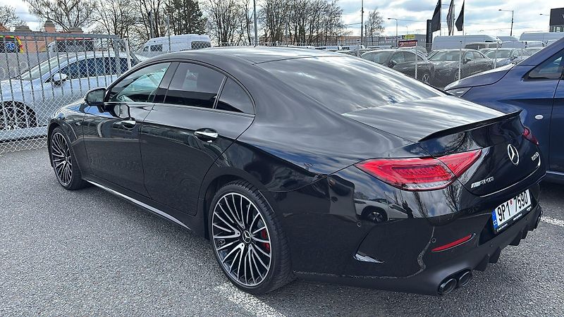 Mercedes-Benz CLS (2023) - fotka 4 z 11