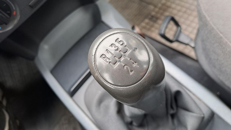 Škoda Fabia 1.4 MPI Classic - fotka 26 z 26