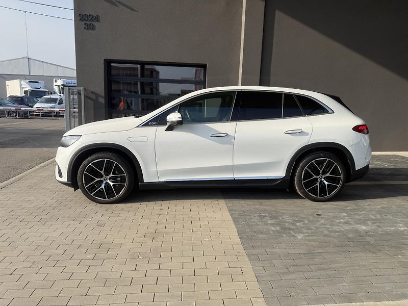 Mercedes-Benz EQE (2024) EQE 500 4MATIC SUV Edícia - fotka 6 z 42