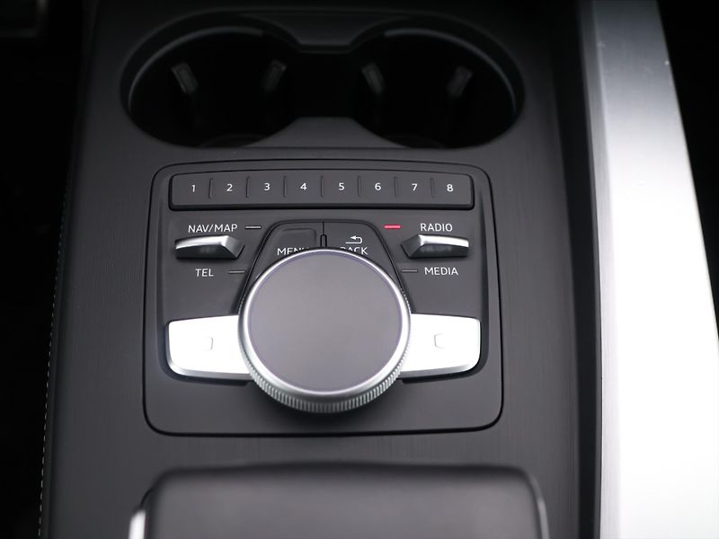 Audi S5 3,0 TFSi 260kW TipTronic 4X4 - fotka 18 z 26