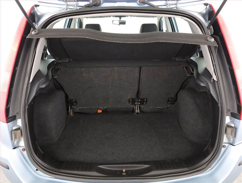 Ford Fusion (2005) 1.4, ČR,1.maj, nová STK, Tažné - fotka 12 z 12