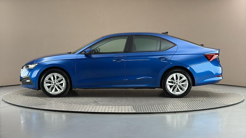 Škoda Octavia 1.4 TSI iV DSG Ambition - fotka 4 z 25