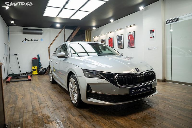Škoda Octavia 2.0 TDI First Edition Ultimate - fotka 2 z 23