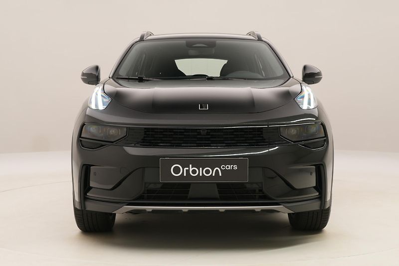 Lynk & Co 01 CORE PHEV AUT CZ 1.maj - fotka 14 z 72