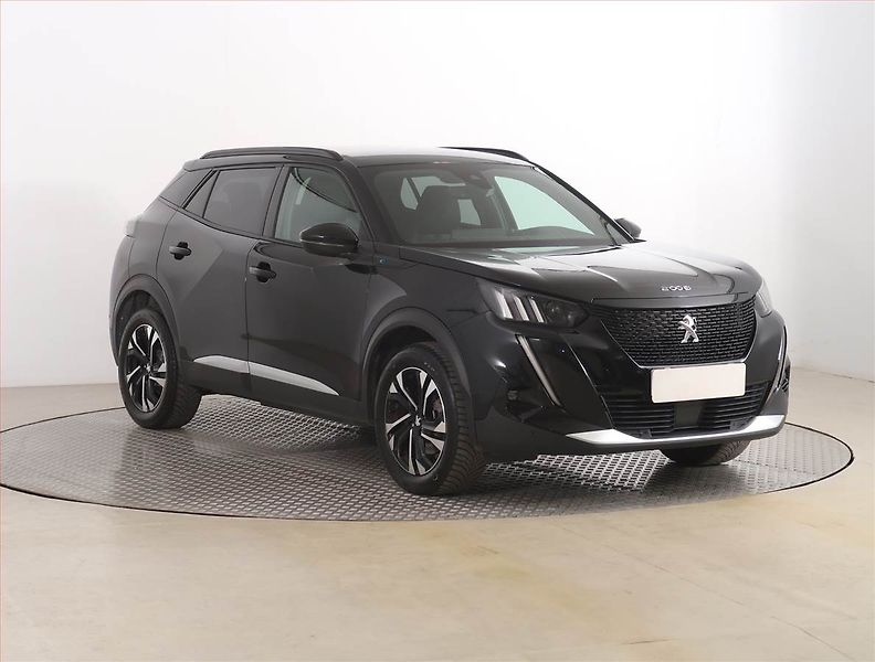 Peugeot 2008 (2022) GT 50 kWh, SoH 100% - fotografie inzerátu