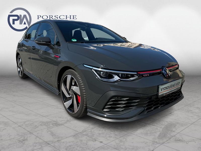 Volkswagen Golf GTI Clubsport 2.0 TSI 221kW DS - fotka 8 z 22