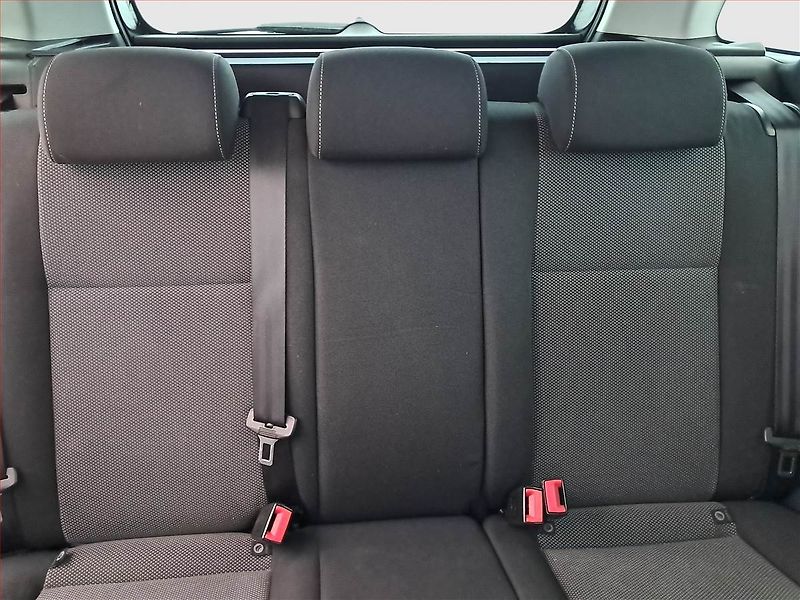 Škoda Fabia (2012) Sport 1.2 TSI, Park. senzory - fotka 10 z 17