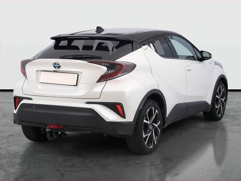 Toyota C-HR (2017) 1.8 Hybrid, Automat - fotka 5 z 20