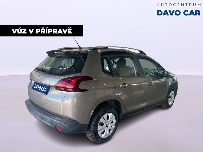 Peugeot 2008 1,2 PT 82k CZ Active 2.Maj - fotka 5 z 12