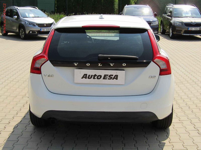 Volvo V60 (2013) 1.6D, AC, STK6/28 - fotka 5 z 19
