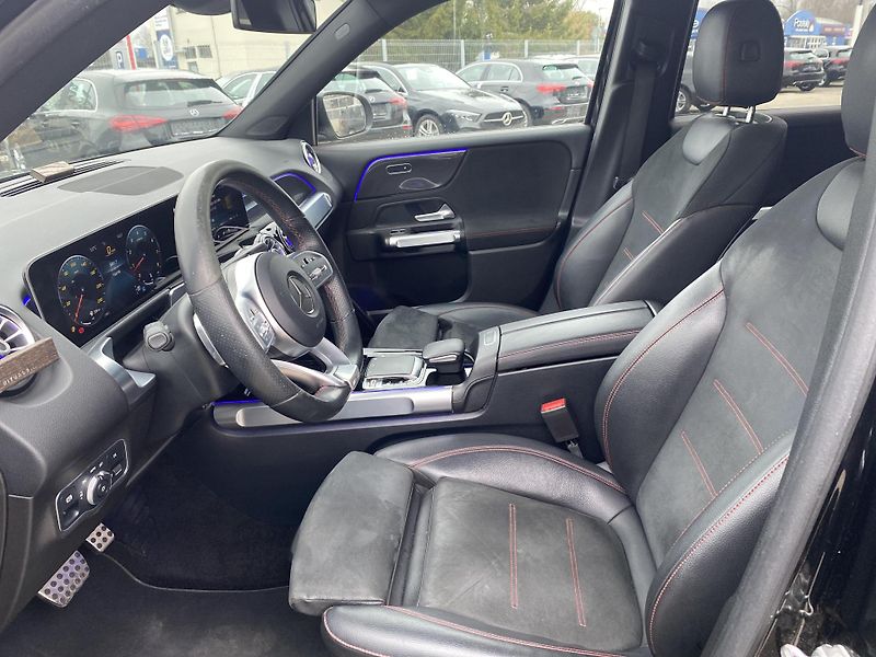 Mercedes-Benz GLB GLB 250 AMG 4M - fotka 14 z 28