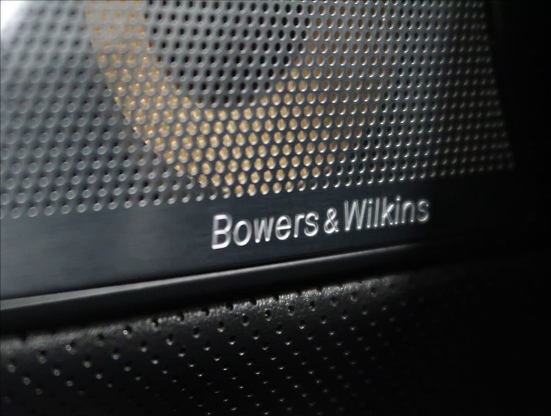 Volvo S90 2,0 T8 TWINENGINE AWD R-DESIGN - fotka 22 z 52