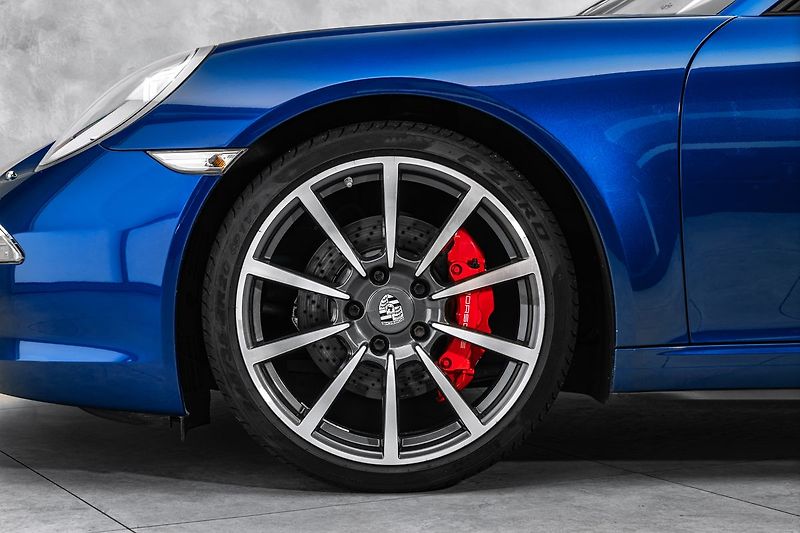 Porsche 911 Carrera 4s PASM Bi-Xenon - fotka 9 z 19