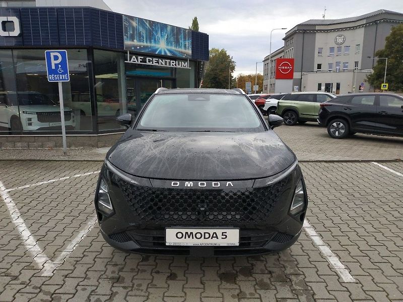Omoda 5 1.5T Premium, HEV, AT, SKLADEM - fotka 2 z 37