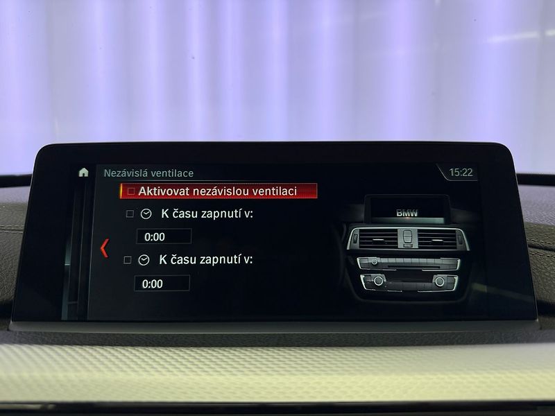 BMW Řada 3 320d GT xDrive M-PAKET - fotka 20 z 26