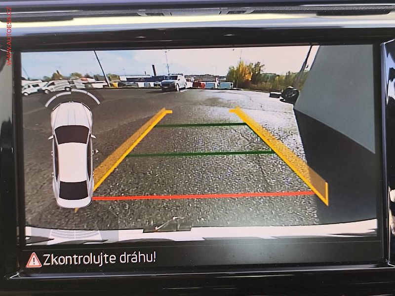 Škoda Superb (2016) 2.0TSi 4x4, ČR, DSG, bixen - fotka 18 z 37