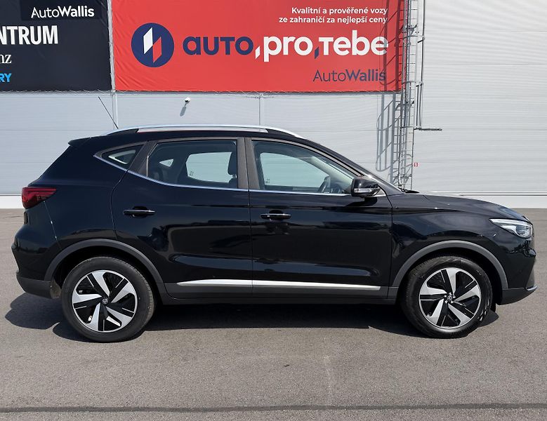 MG ZS EV 130kW 51kWh LUXURY DPH - fotka 3 z 28