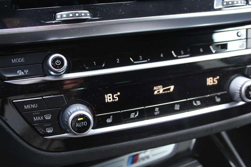 BMW X3 X3 M40i, 285kW - fotka 13 z 22