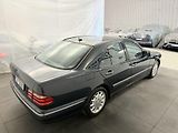 Mercedes-Benz Třídy E (2001) 280I V6 ,150kw, velmi krásný!! - náhled 3