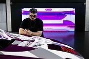 Maskovaný prototyp Audi Q6 e-tron