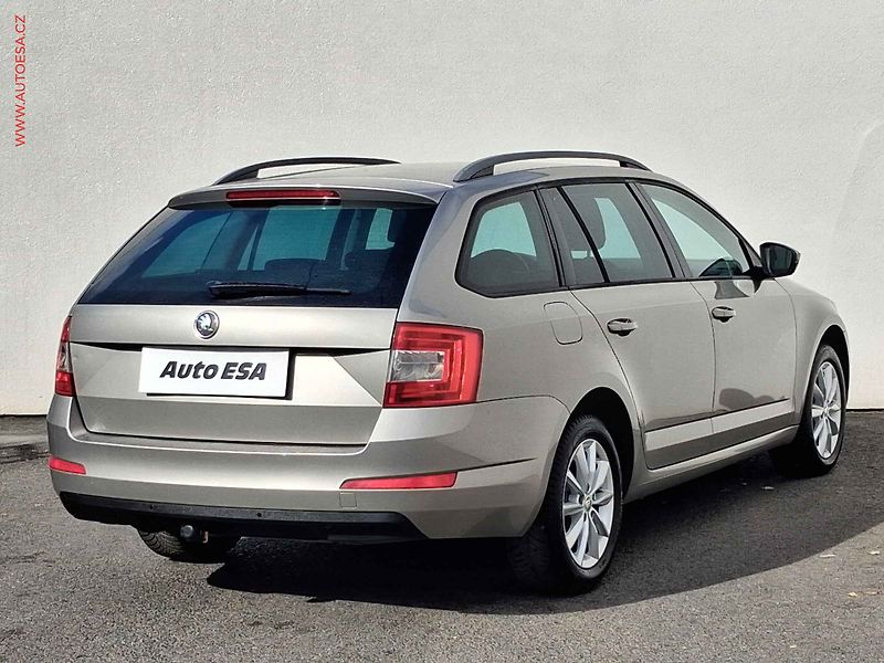 Škoda Octavia (2014) 2.0 TDi, Ambition, TZ - fotka 4 z 14