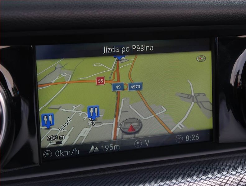 Mercedes-Benz SLC (2019) 300, Automat,180KW,Full Led - fotka 21 z 23