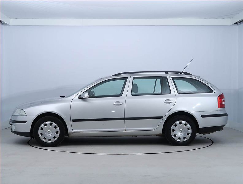 Škoda Octavia (2005) 1.9 TDI, Serv.kniha, po STK - fotka 3 z 13