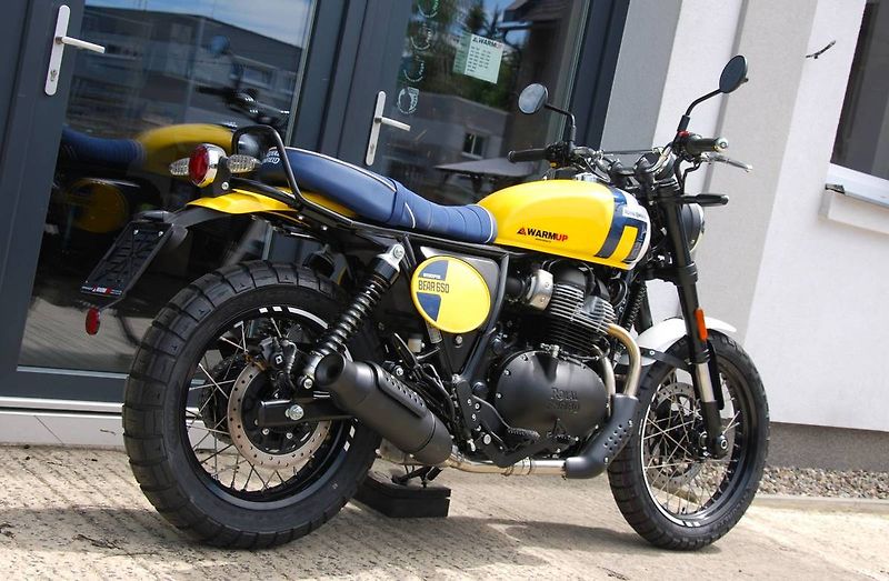 Royal Enfield (2026) Bear 650 WILD HONEY - fotka 3 z 25
