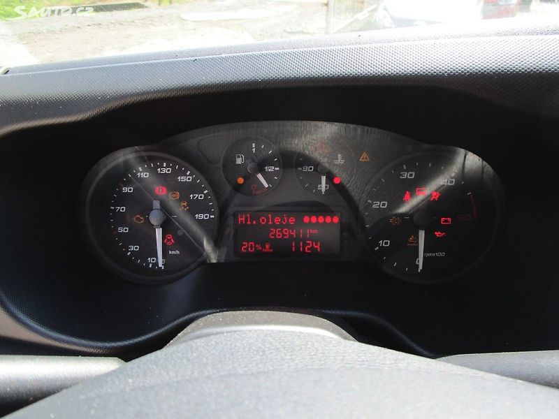 Iveco Daily 2,3JTD-114KW-KOUPEN V ČR - fotka 11 z 16
