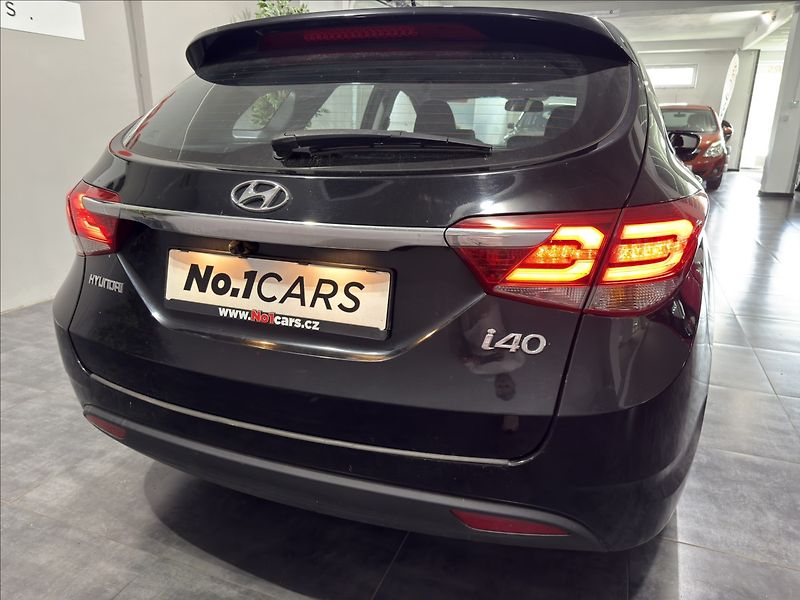 Hyundai i40 1,6   GDi KLIMA NAVI SERVIS ST - fotka 18 z 19