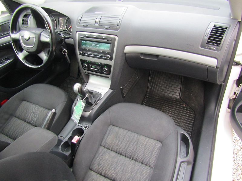 Škoda Octavia (2009) 2.0 TDI 103kW 4X4 - fotka 14 z 36