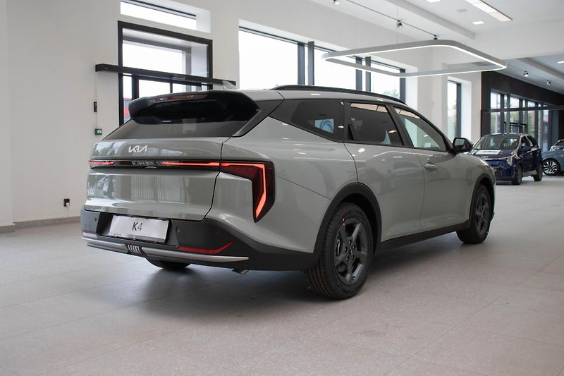 Kia K4 Sportswagon 1,6 T-GDi GPF 7DCT EXCLUSIVE - fotka 4 z 14