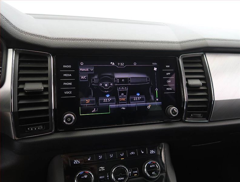 Škoda Kodiaq (2023) Ambition 2.0 TDI, digi klima - fotka 20 z 26