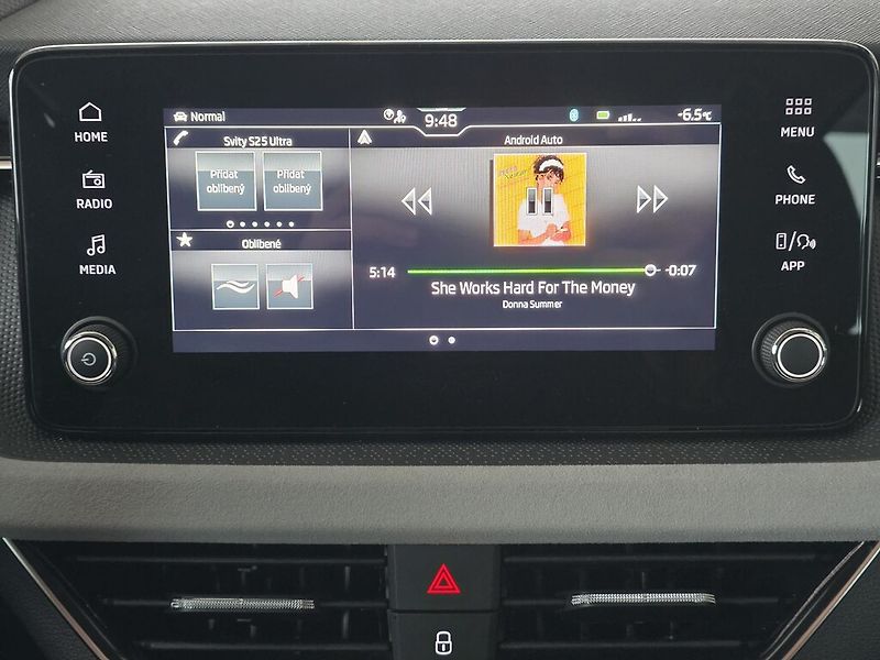 Škoda Kamiq DSG 1,0 TSi 85 kW TopSelection - fotka 12 z 25