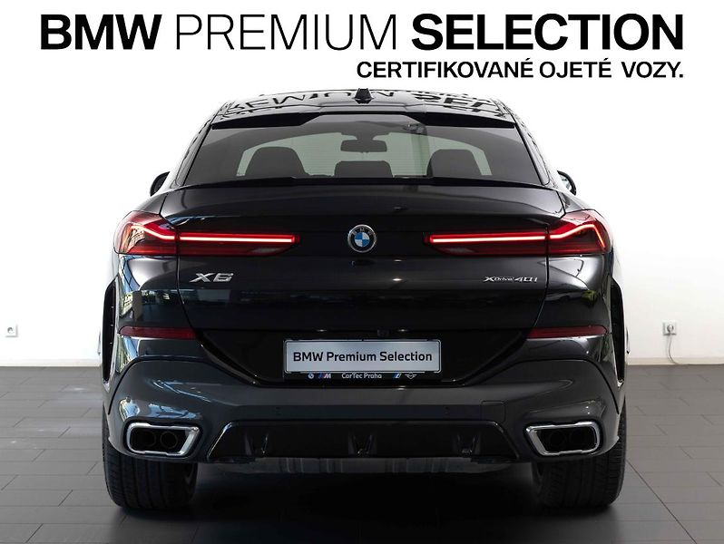 BMW X6 xDrive40i - fotka 4 z 24