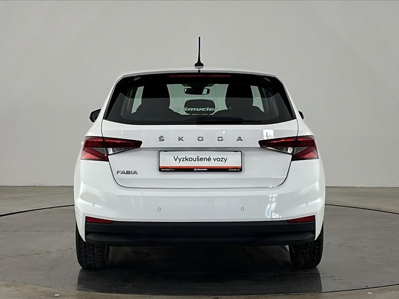 Škoda Fabia Style - fotka 17 z 26