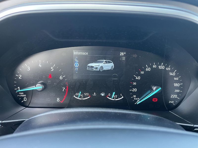 Ford Focus (2024) ST-line 1.0 114kW MHEV, ČR, 1. - fotka 15 z 25