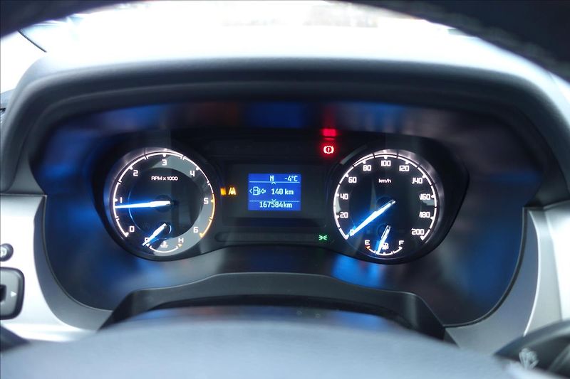Ford Ranger 2,2 D 118KW, ČR, 2 MAJ., XLT. - fotka 27 z 31